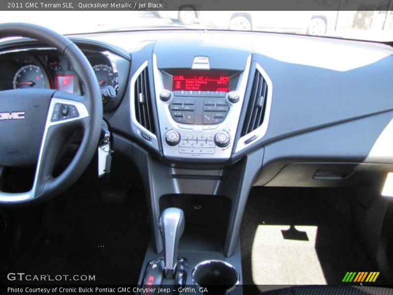 Quicksilver Metallic / Jet Black 2011 GMC Terrain SLE