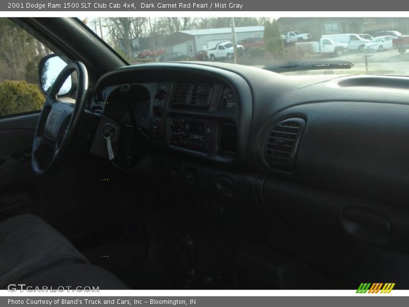 Dark Garnet Red Pearl / Mist Gray 2001 Dodge Ram 1500 SLT Club Cab 4x4