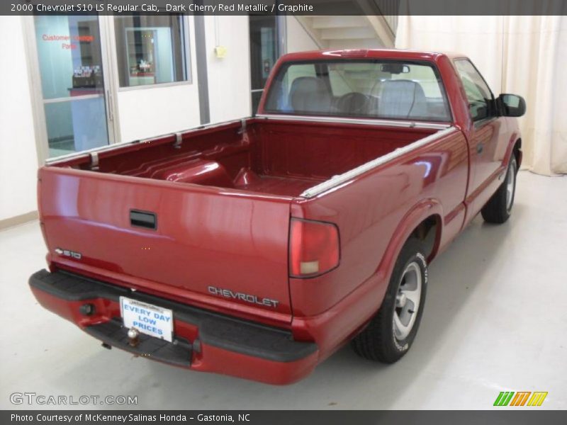 Dark Cherry Red Metallic / Graphite 2000 Chevrolet S10 LS Regular Cab