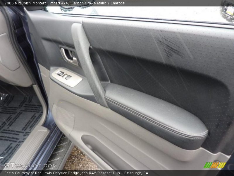 Door Panel of 2006 Montero Limited 4x4