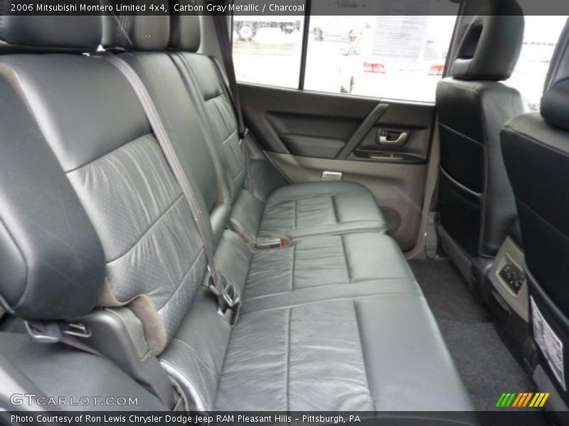  2006 Montero Limited 4x4 Charcoal Interior