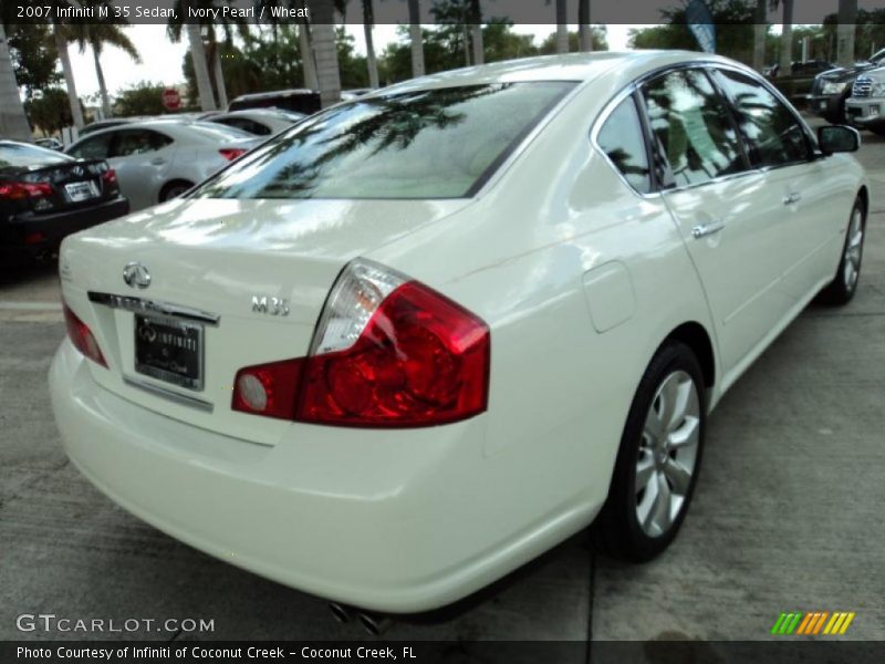 Ivory Pearl / Wheat 2007 Infiniti M 35 Sedan