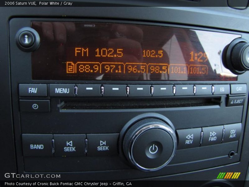 Polar White / Gray 2006 Saturn VUE