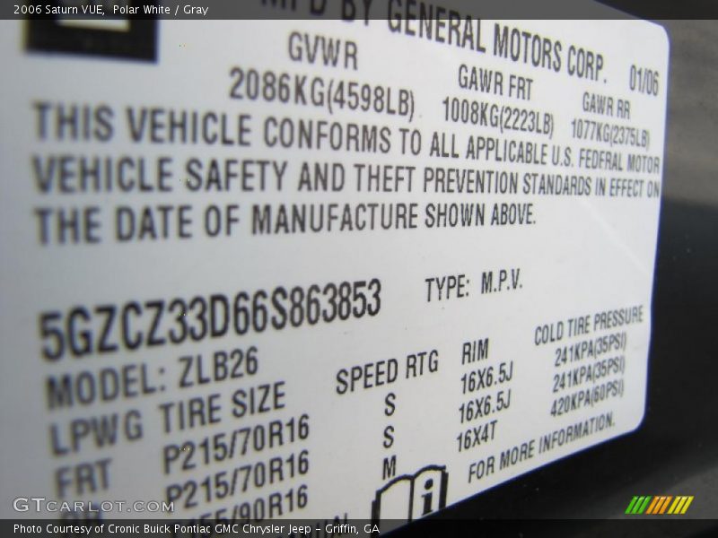Polar White / Gray 2006 Saturn VUE
