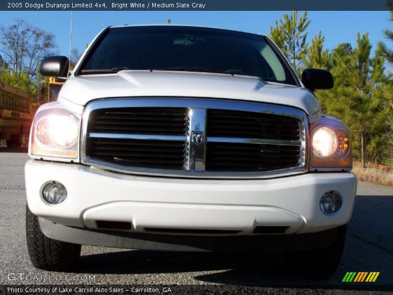 Bright White / Medium Slate Gray 2005 Dodge Durango Limited 4x4