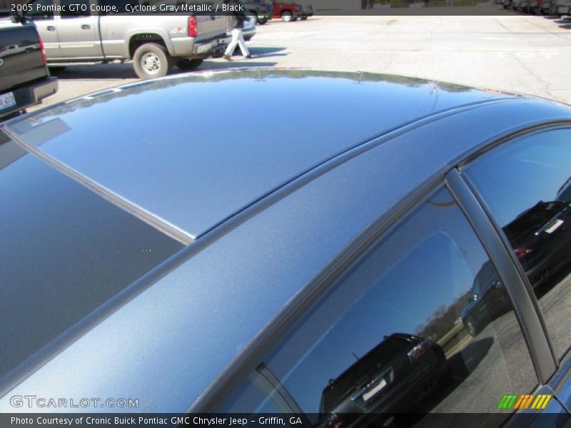 Cyclone Gray Metallic / Black 2005 Pontiac GTO Coupe