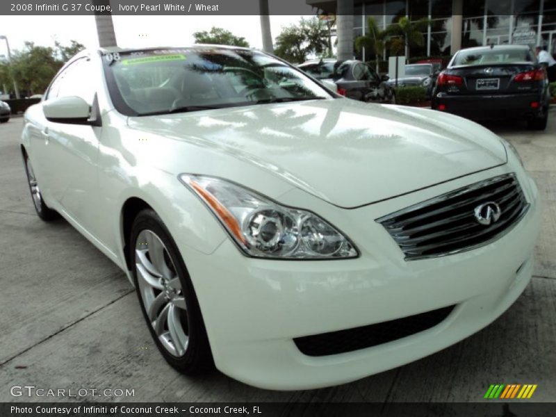 Front 3/4 View of 2008 G 37 Coupe