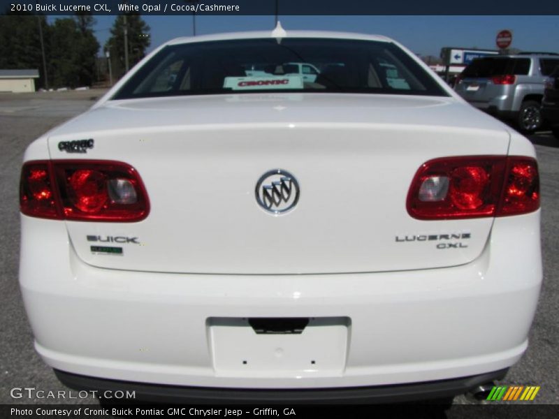 White Opal / Cocoa/Cashmere 2010 Buick Lucerne CXL