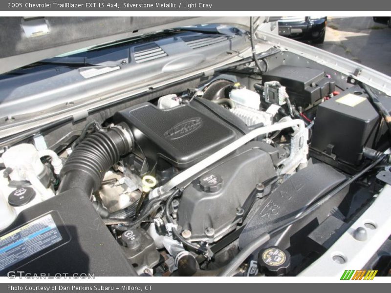Silverstone Metallic / Light Gray 2005 Chevrolet TrailBlazer EXT LS 4x4