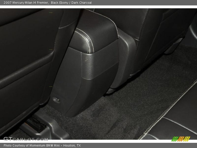Black Ebony / Dark Charcoal 2007 Mercury Milan I4 Premier