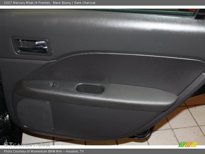 Black Ebony / Dark Charcoal 2007 Mercury Milan I4 Premier