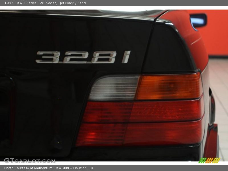  1997 3 Series 328i Sedan Logo