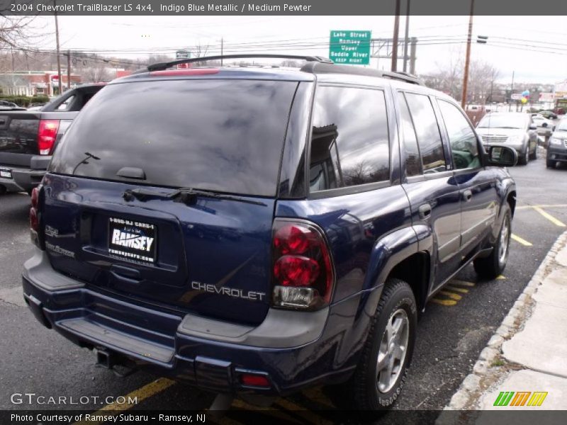 Indigo Blue Metallic / Medium Pewter 2004 Chevrolet TrailBlazer LS 4x4