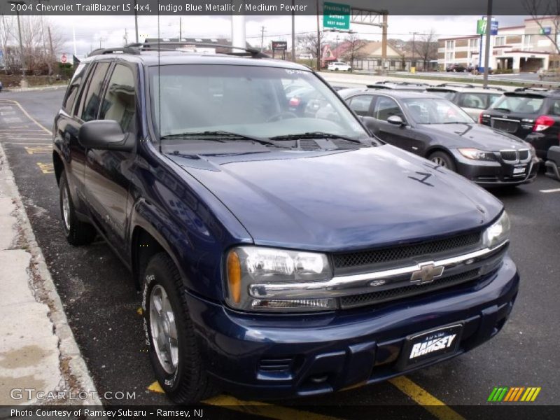Indigo Blue Metallic / Medium Pewter 2004 Chevrolet TrailBlazer LS 4x4