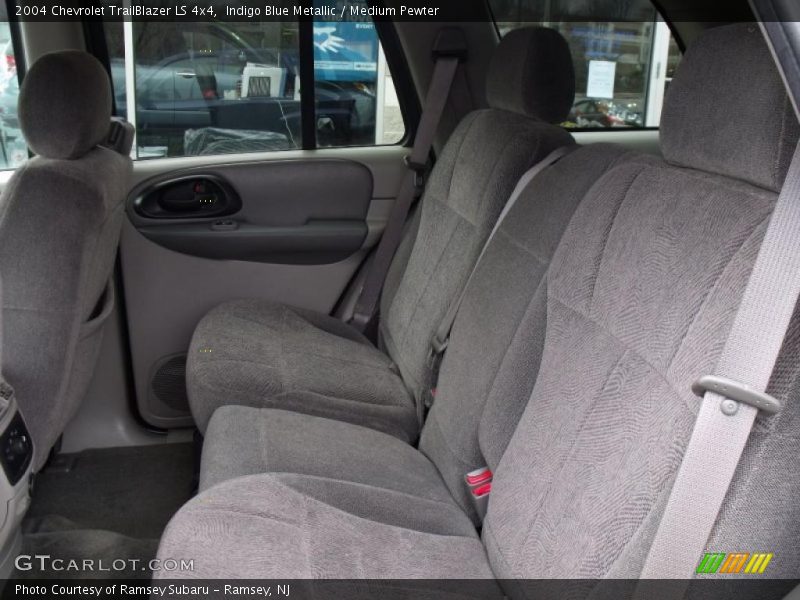 Indigo Blue Metallic / Medium Pewter 2004 Chevrolet TrailBlazer LS 4x4