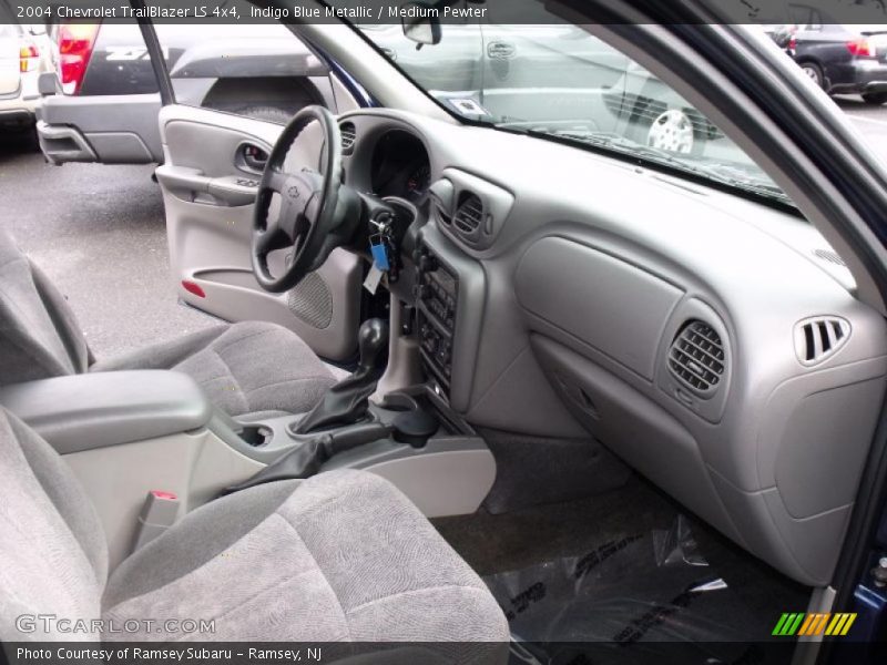 Indigo Blue Metallic / Medium Pewter 2004 Chevrolet TrailBlazer LS 4x4