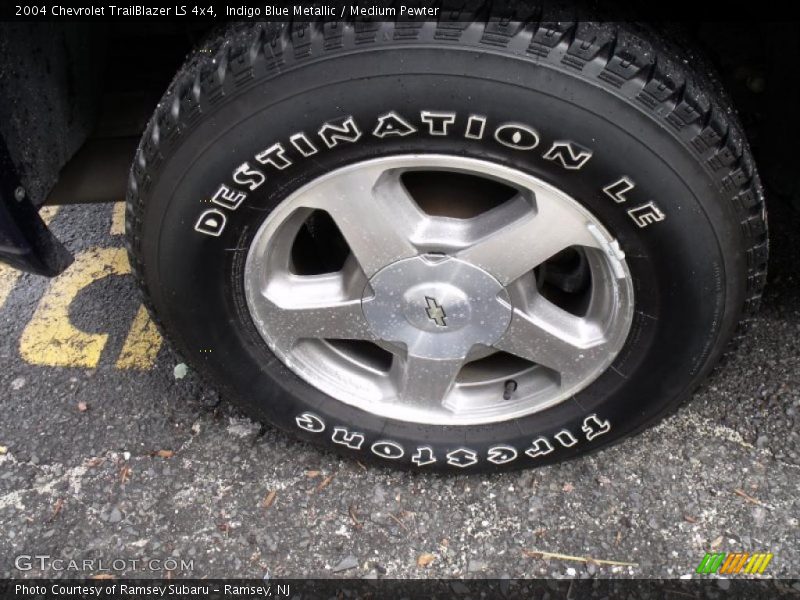 Indigo Blue Metallic / Medium Pewter 2004 Chevrolet TrailBlazer LS 4x4