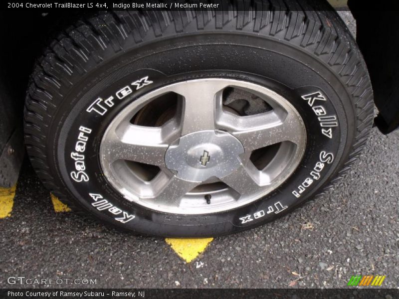 Indigo Blue Metallic / Medium Pewter 2004 Chevrolet TrailBlazer LS 4x4