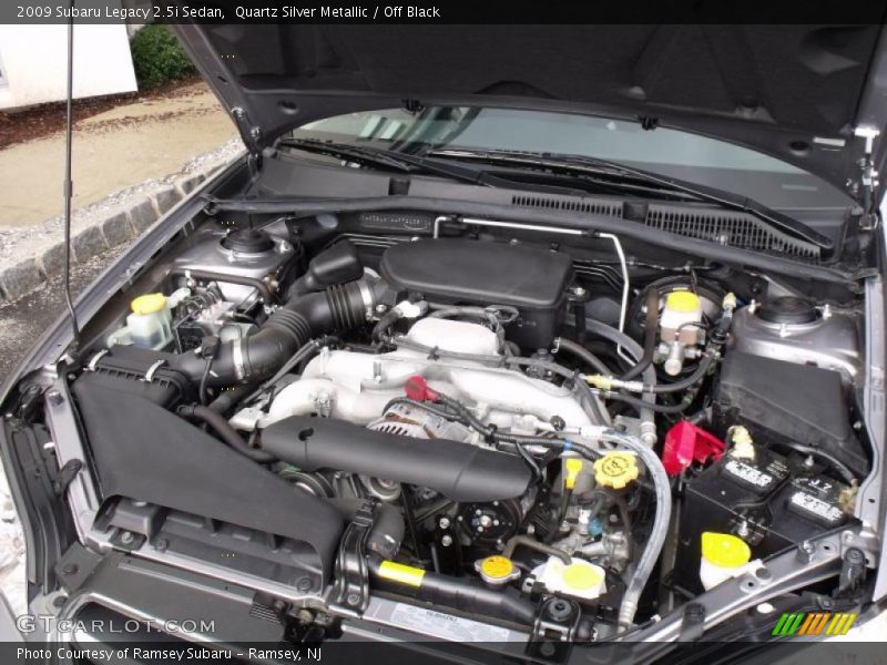 Quartz Silver Metallic / Off Black 2009 Subaru Legacy 2.5i Sedan