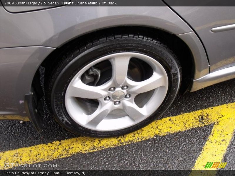 Quartz Silver Metallic / Off Black 2009 Subaru Legacy 2.5i Sedan