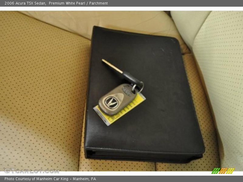 Premium White Pearl / Parchment 2006 Acura TSX Sedan