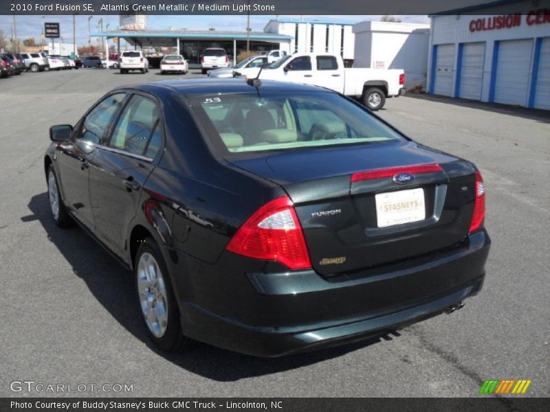 Atlantis Green Metallic / Medium Light Stone 2010 Ford Fusion SE