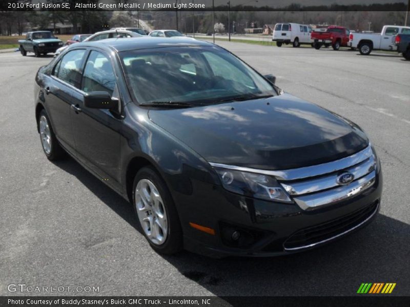 Atlantis Green Metallic / Medium Light Stone 2010 Ford Fusion SE