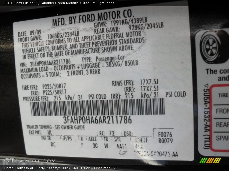 Atlantis Green Metallic / Medium Light Stone 2010 Ford Fusion SE
