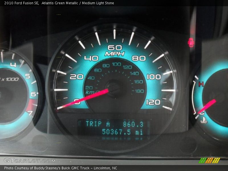 Atlantis Green Metallic / Medium Light Stone 2010 Ford Fusion SE