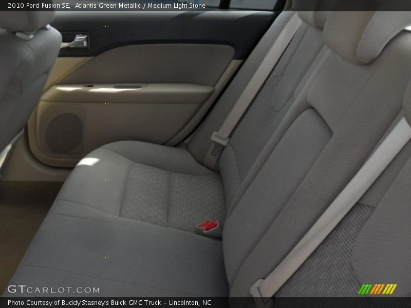 Atlantis Green Metallic / Medium Light Stone 2010 Ford Fusion SE