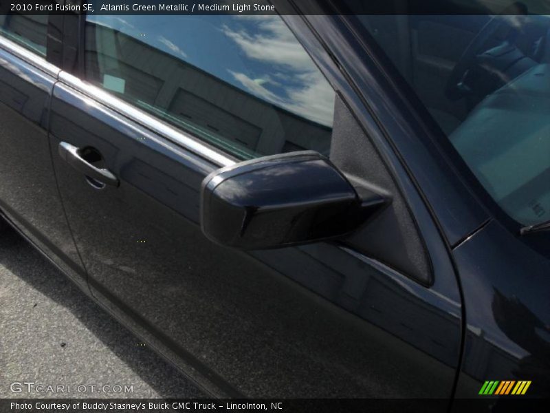 Atlantis Green Metallic / Medium Light Stone 2010 Ford Fusion SE
