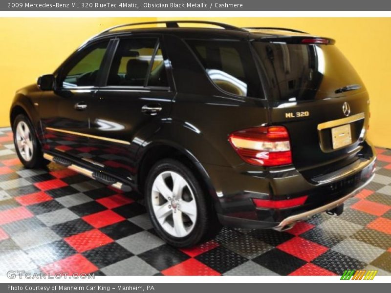 Obsidian Black Metallic / Cashmere 2009 Mercedes-Benz ML 320 BlueTec 4Matic