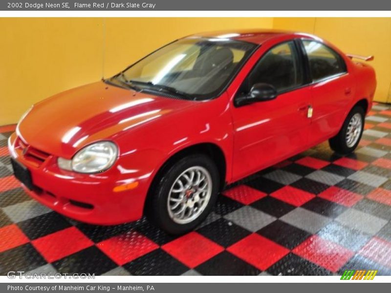 Flame Red / Dark Slate Gray 2002 Dodge Neon SE