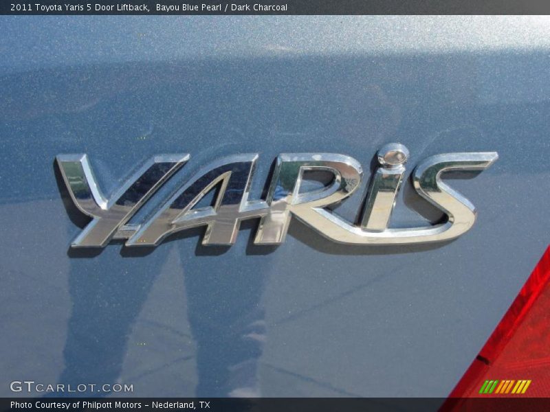  2011 Yaris 5 Door Liftback Logo