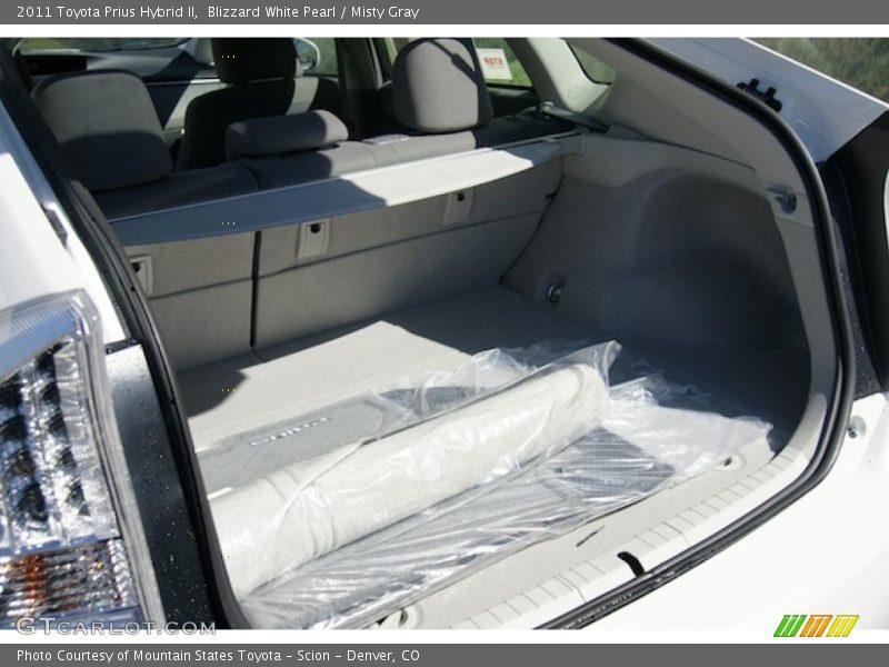 Blizzard White Pearl / Misty Gray 2011 Toyota Prius Hybrid II