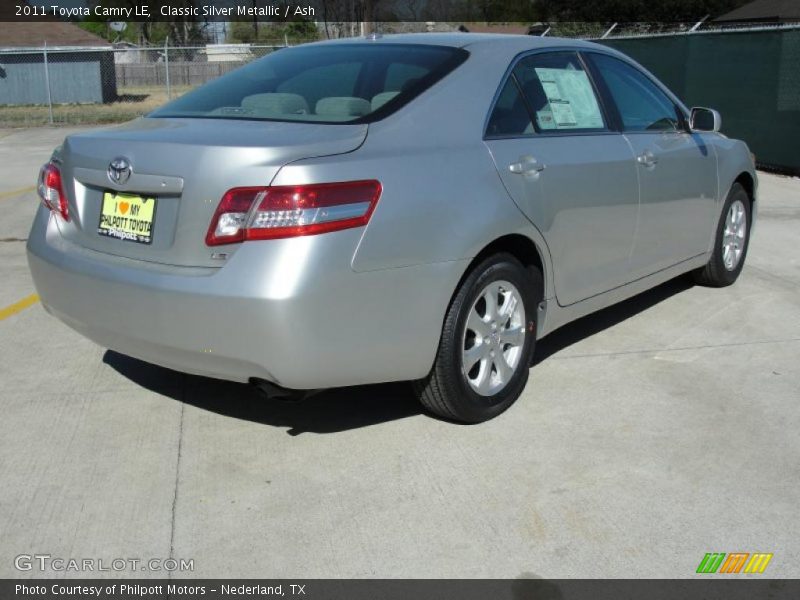 Classic Silver Metallic / Ash 2011 Toyota Camry LE