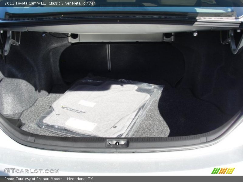 Classic Silver Metallic / Ash 2011 Toyota Camry LE