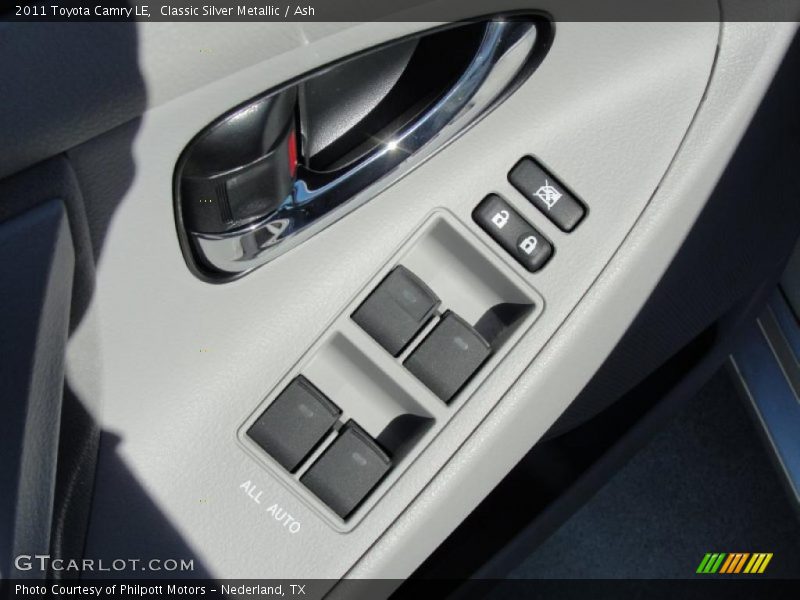 Classic Silver Metallic / Ash 2011 Toyota Camry LE