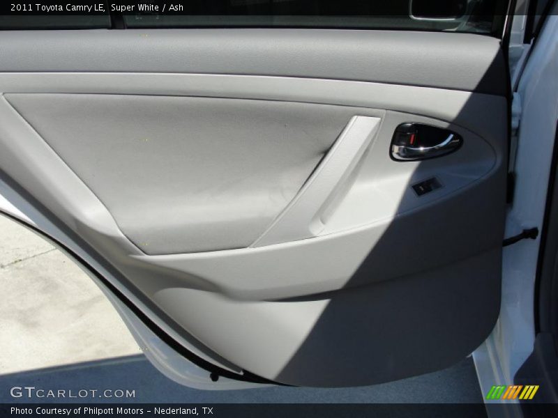 Super White / Ash 2011 Toyota Camry LE