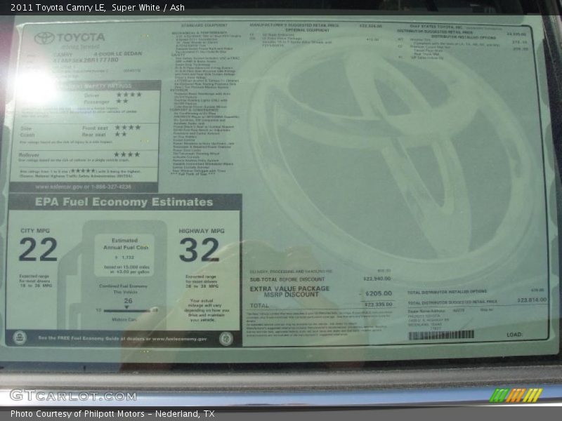 Super White / Ash 2011 Toyota Camry LE