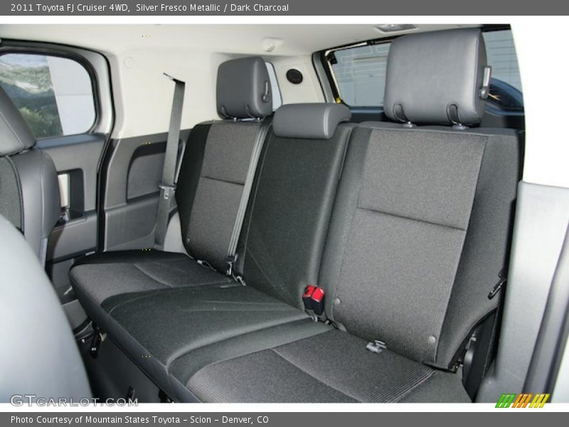 Silver Fresco Metallic / Dark Charcoal 2011 Toyota FJ Cruiser 4WD
