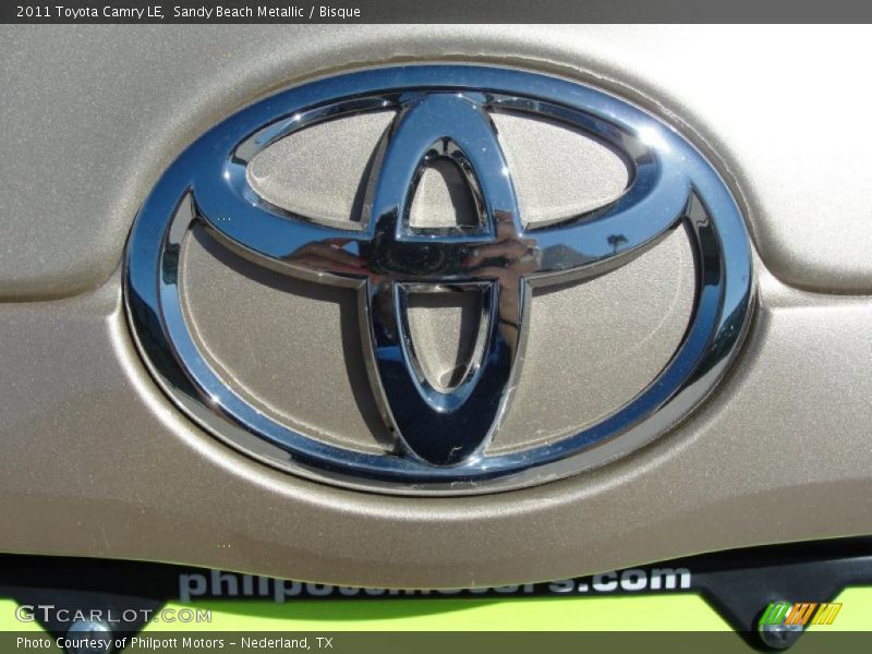 Sandy Beach Metallic / Bisque 2011 Toyota Camry LE