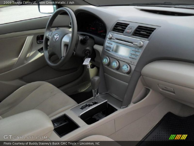 Aloe Green Metallic / Ash 2009 Toyota Camry LE