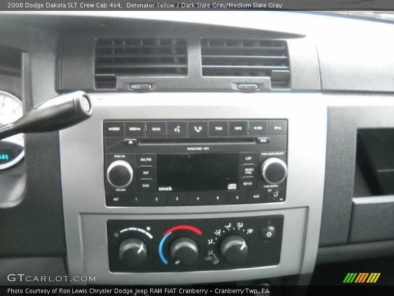 Detonator Yellow / Dark Slate Gray/Medium Slate Gray 2008 Dodge Dakota SLT Crew Cab 4x4
