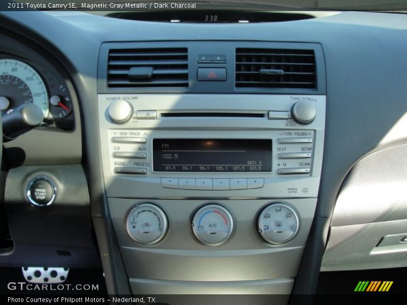 Magnetic Gray Metallic / Dark Charcoal 2011 Toyota Camry SE