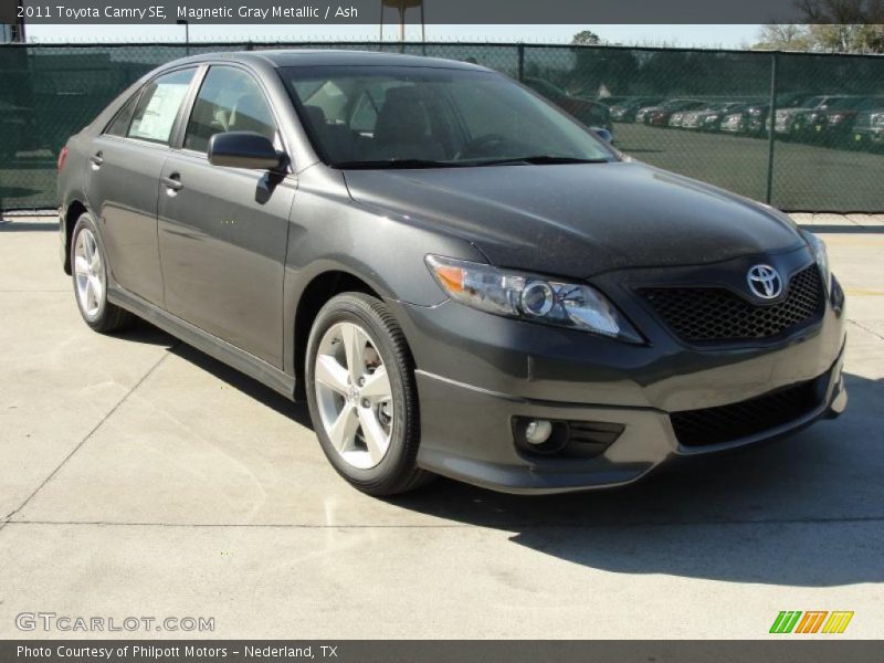 Magnetic Gray Metallic / Ash 2011 Toyota Camry SE