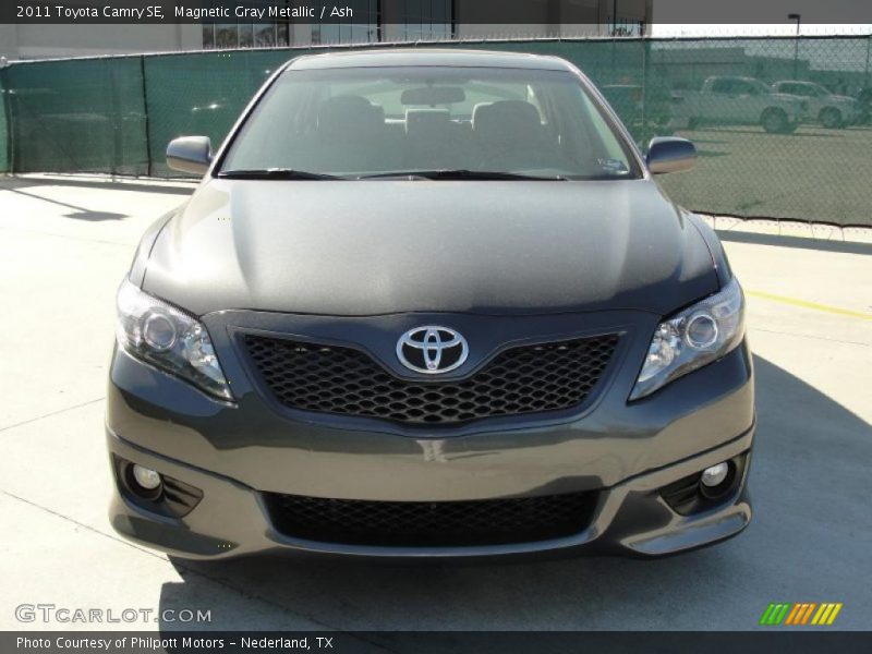 Magnetic Gray Metallic / Ash 2011 Toyota Camry SE