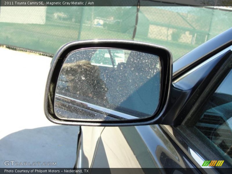 Magnetic Gray Metallic / Ash 2011 Toyota Camry SE