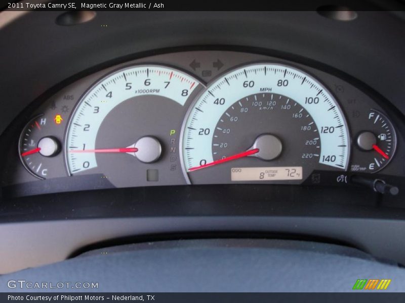 Magnetic Gray Metallic / Ash 2011 Toyota Camry SE