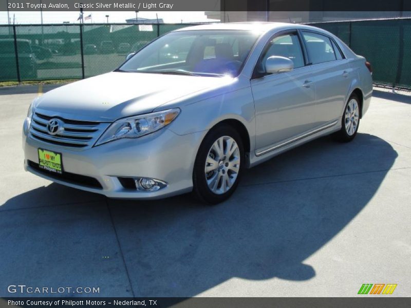 Classic Silver Metallic / Light Gray 2011 Toyota Avalon